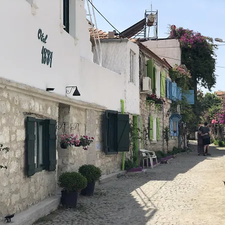 Hotel 1881 Concept *